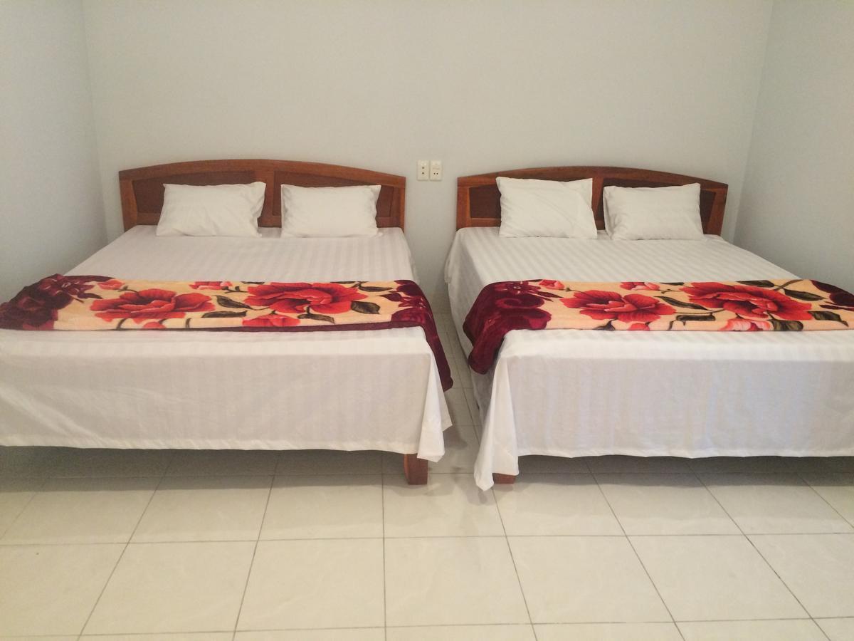 Y Bon Hotel Phan Thiết Buitenkant foto