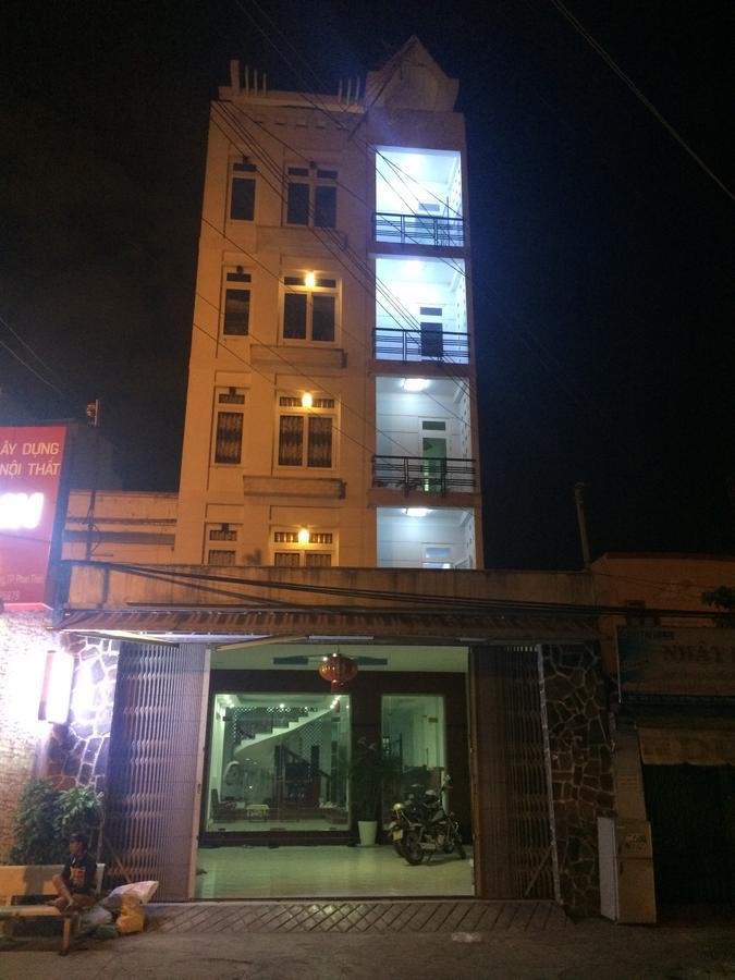 Y Bon Hotel Phan Thiết Buitenkant foto